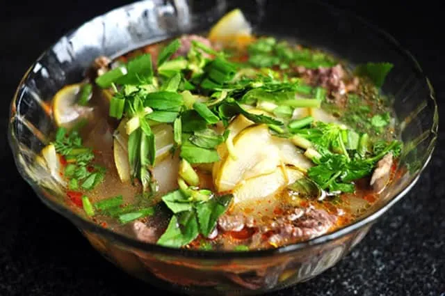 The catfish meat is sweet, fatty, and aromatic, easy to eat