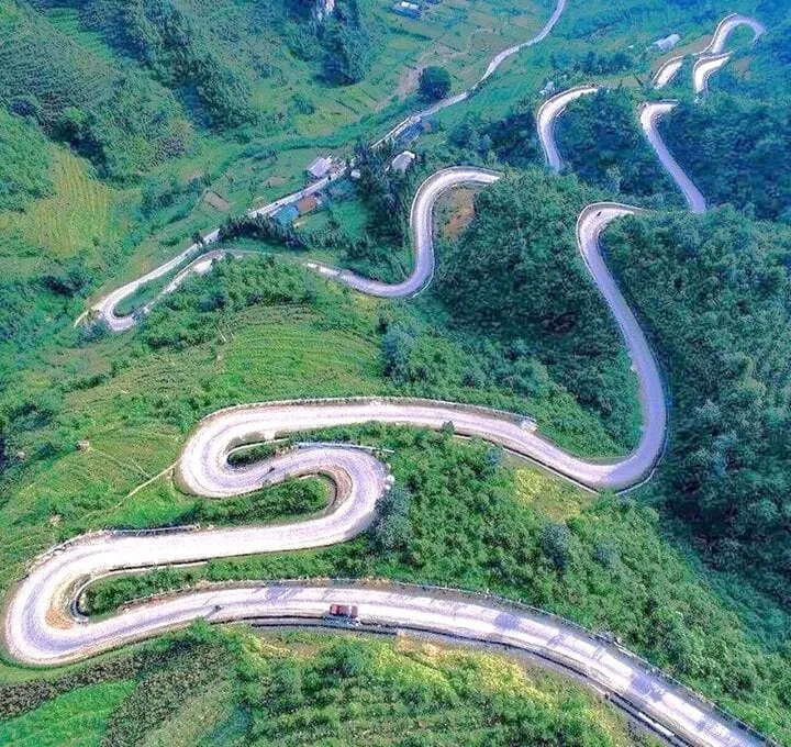 Mã Pí Lèng - vẻ đẹp hùng vĩ của cung đường đèo