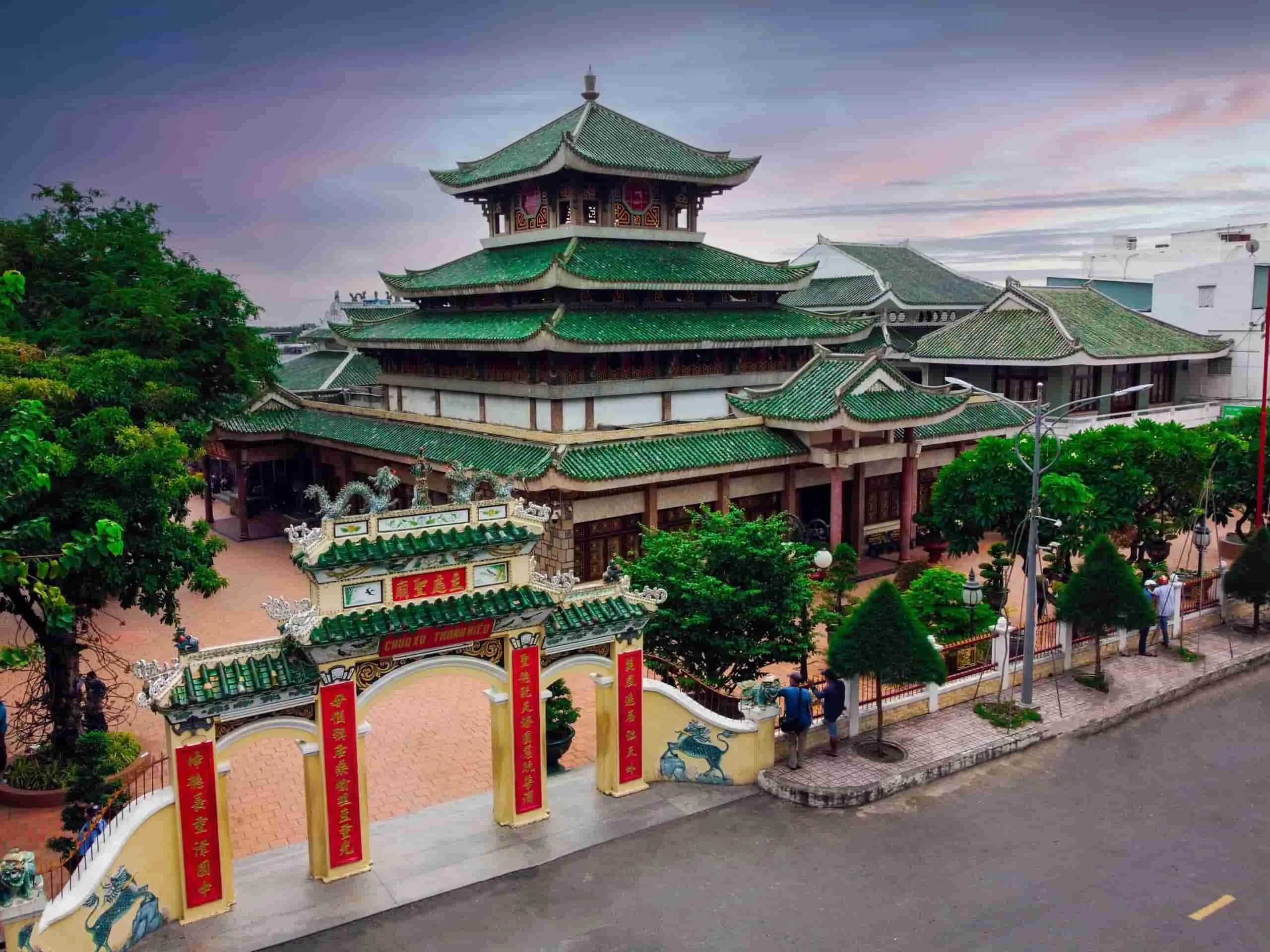 Ba Chúa Xứ Temple