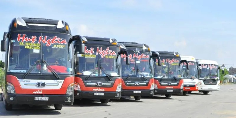 Xe khách Phương Trang là một trong những lựa chọn phổ biến cho hành trình đến An Giang