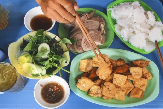 Bun Dau Mam Tom Hanoi Phan Phu Tien
