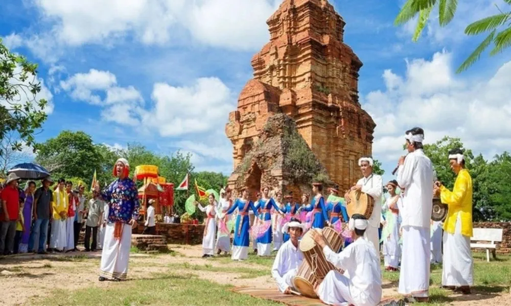 Melodious and resonant sounds from traditional instruments are an indispensable part of the festival