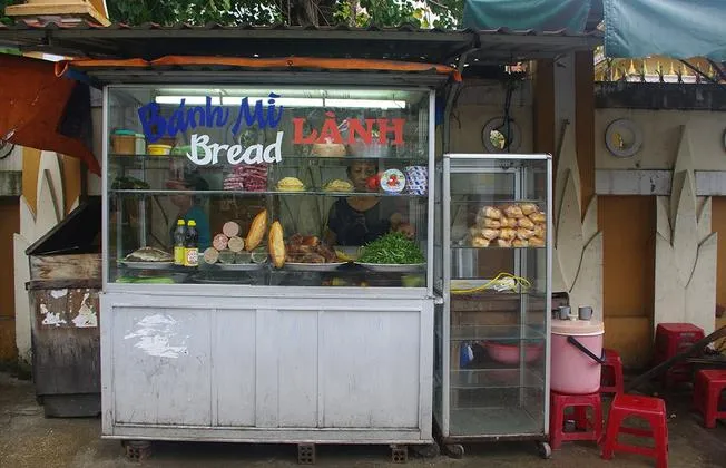 Banh Mi Co Lanh is rustic and simple but savory and warm