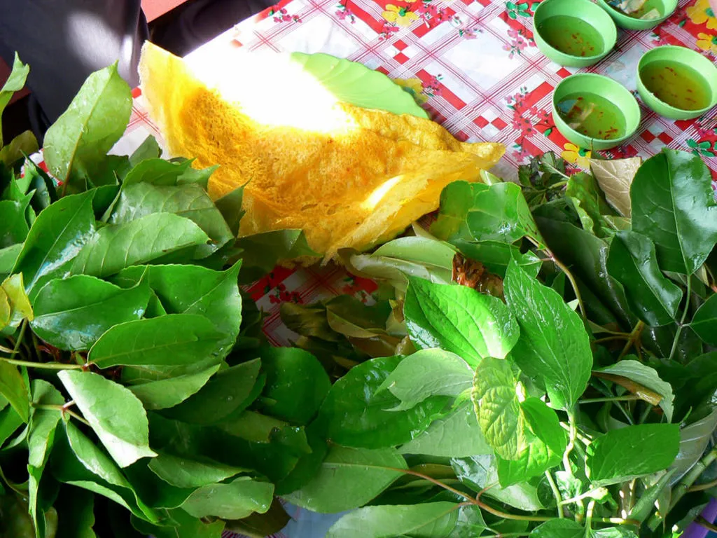 Banh xeo rau rung (Crispy pancake with wild vegetables) in Nui Cam, a must-try specialty when traveling to Nui Cam An Giang
