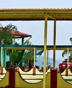 Paradise Wharf entertainment area at Nui Coc Lake