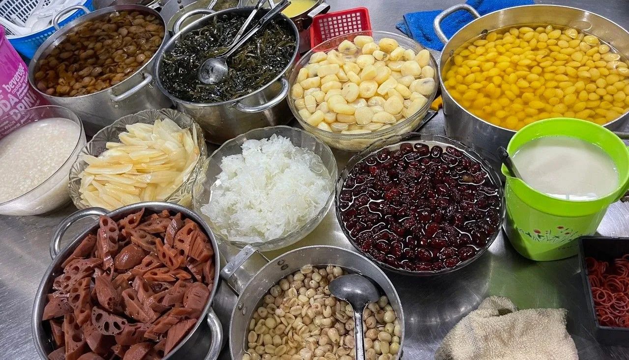 Các loại chè đa dạng và đều được người nấu cân bằng lại vị ngọt