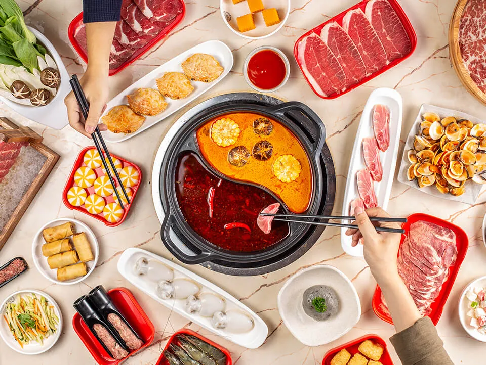 Cách bày trí lẩu bắt mắt tại Hotpot Story