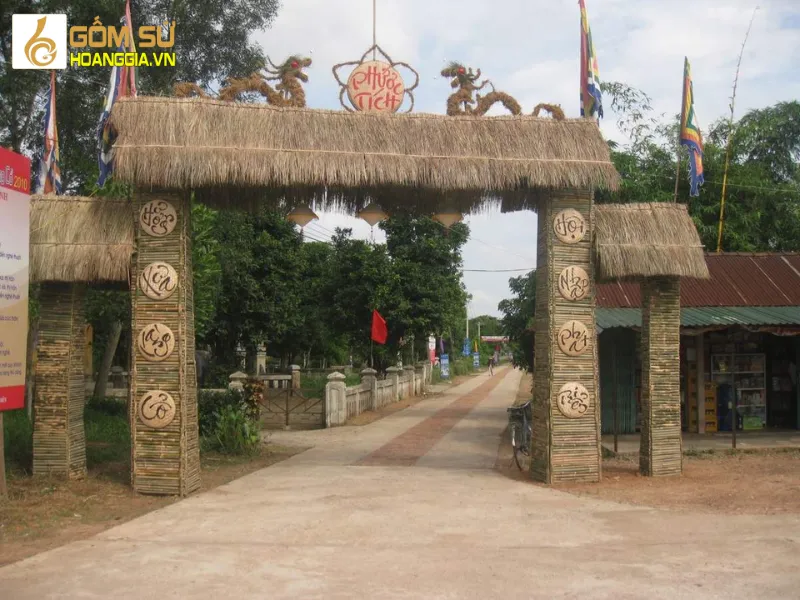 Directions to Phuoc Tich Pottery Village
