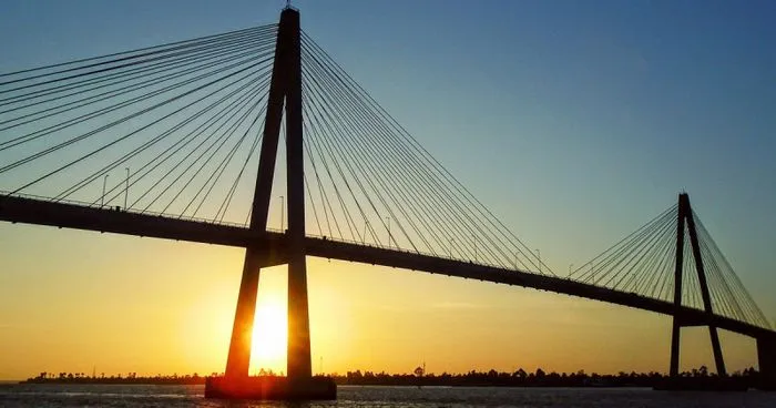 Rach Mieu Bridge Ben Tre - A technical masterpiece and symbol of the water region