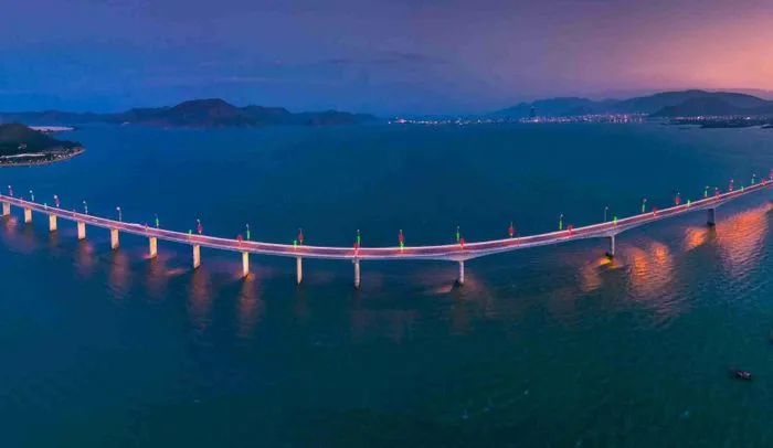 Thi Nai Bridge Quy Nhon - Delicate beauty by the coast