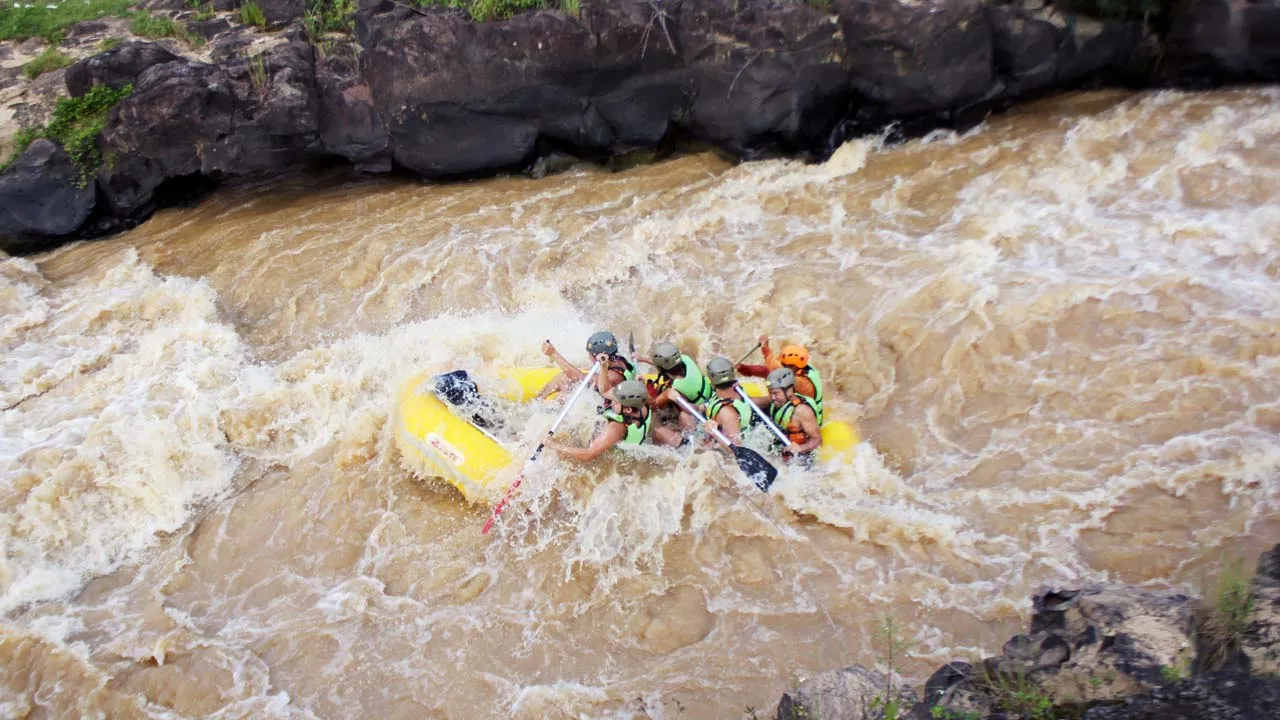 Kayaking to explore Datanla Waterfall