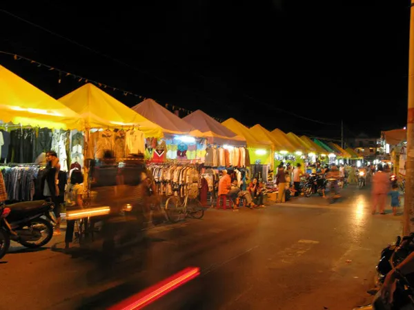 Ha Tien Night Market in Kien Giang