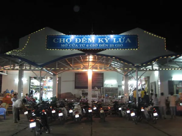 Chợ đêm Kỳ Lừa Lạng Sơn