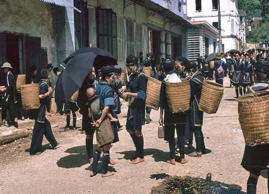 Chợ phiên Bắc Hà - Nơi giao thoa văn hóa H'Mông