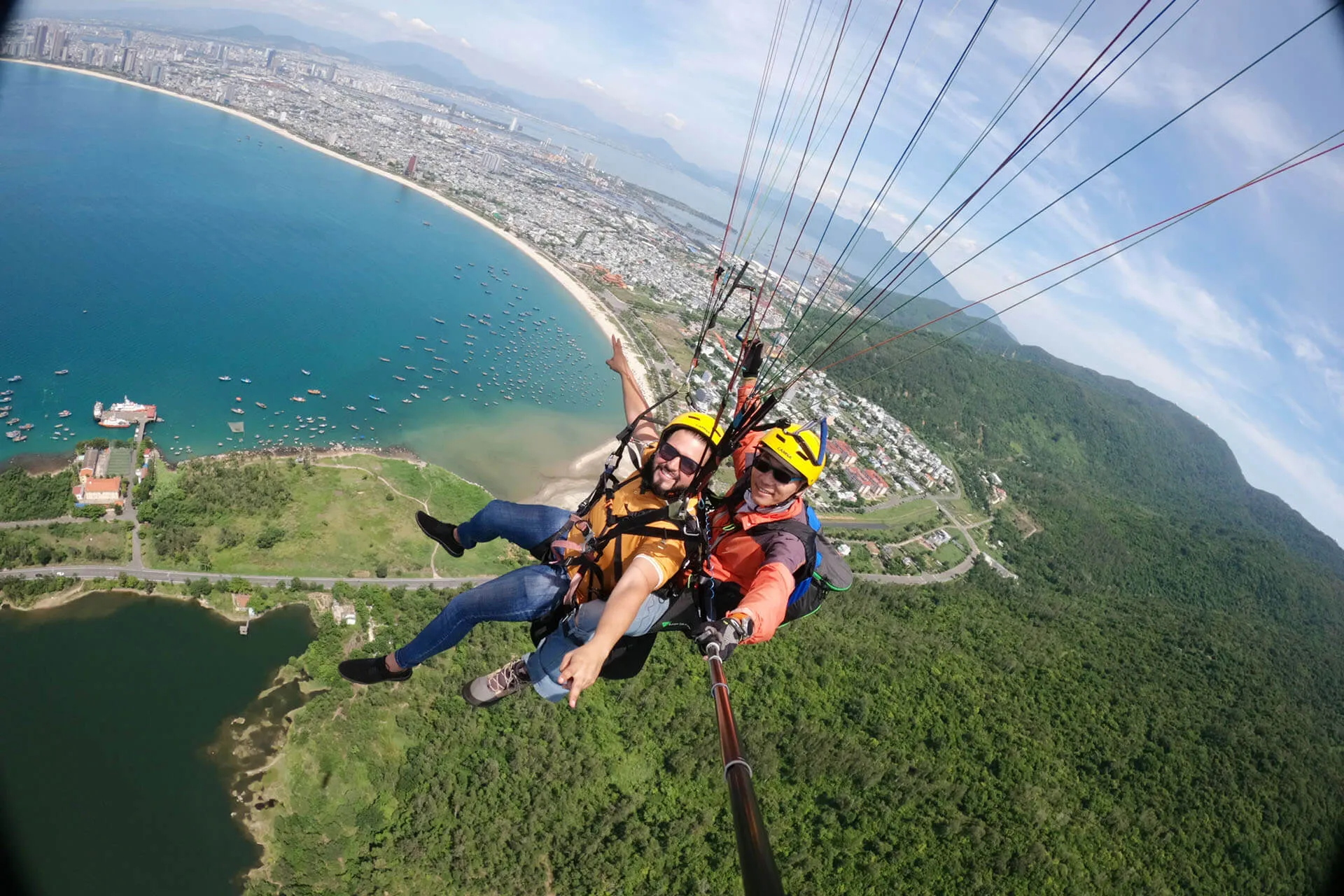 Preparing thoroughly before paragliding