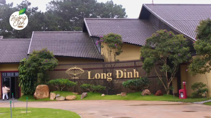 Entrance to Long Dinh resort in Da Lat