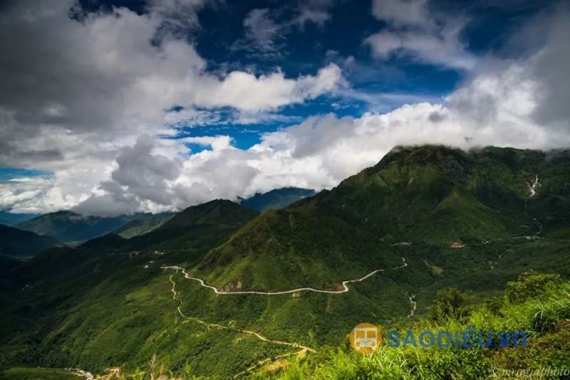 Majestic O Quy Ho Pass viewed from Sapa