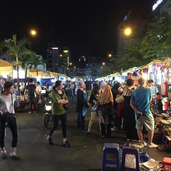 Tourists visiting Ben Thanh Night Market