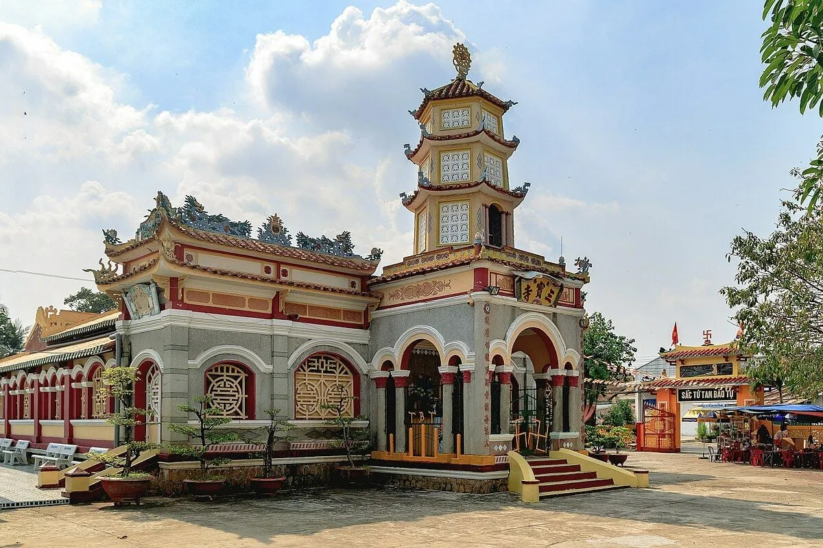 du lich ha tien 10 1016