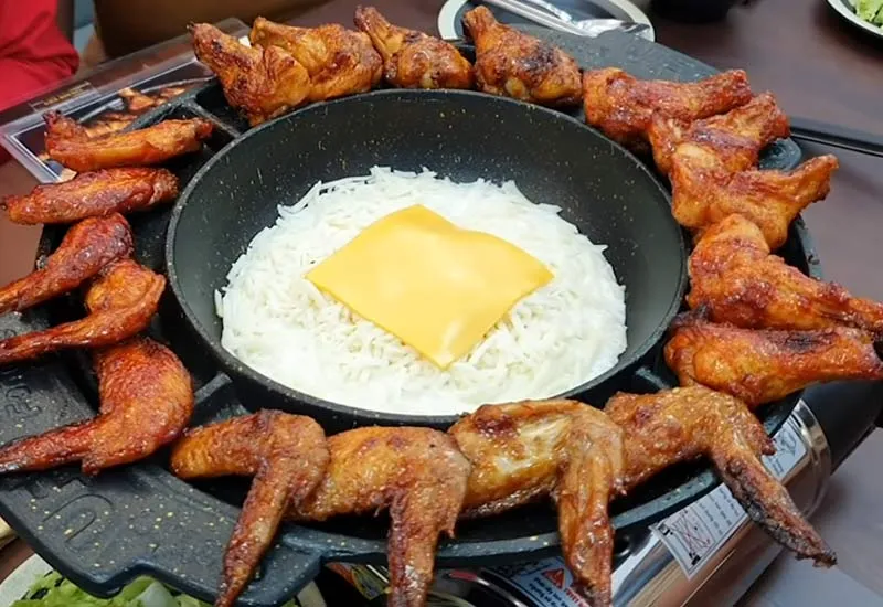 Gà Phô Mai - Món Ăn Vặt Hàn Quốc Được Yêu Thích