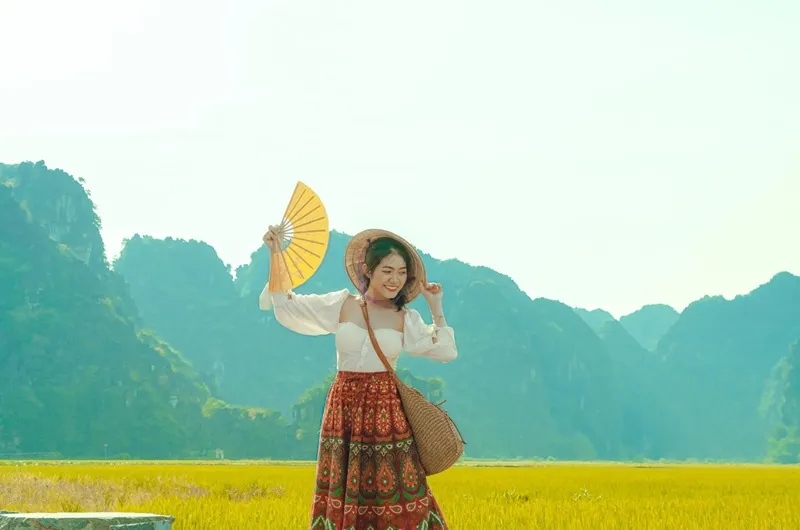 Hang Múa mùa đông với vẻ đẹp trầm mặc