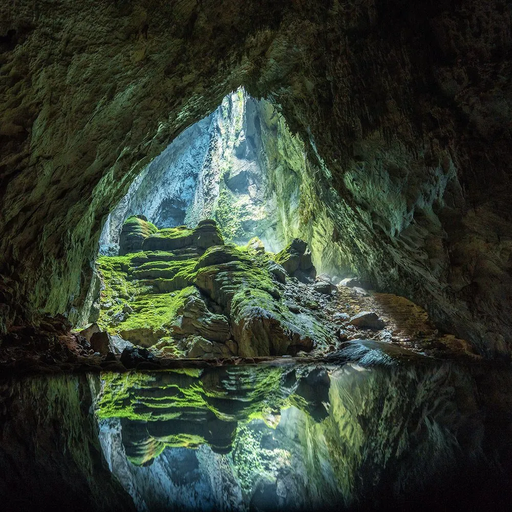 Son Doong Cave, an indispensable name in the list of Quang Binh caves