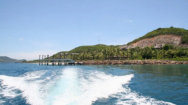 Khám phá vẻ đẹp Hòn Mun trong tour du lịch vịnh Nha Trang