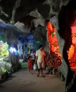 Explore the mysterious and magical beauty of Legend Palace Cave