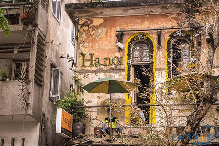 Không gian hoài cổ và lãng mạn tại Hanoi House Cafe