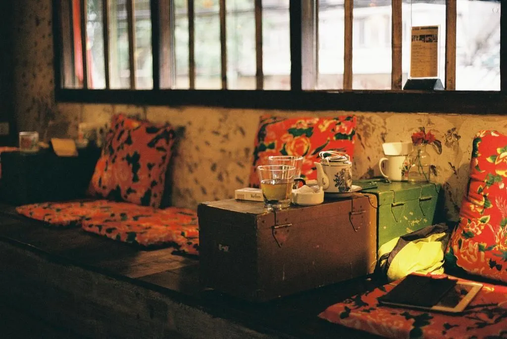 Romantic ambiance at Align Cafe, ideal for wedding photoshoots