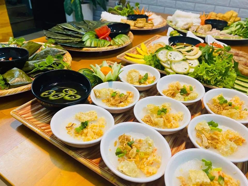 Spacious, airy, and modern space of Trang Neko Food restaurant