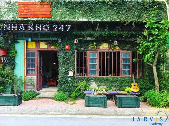 Không gian rộng rãi và yên tĩnh tại Nhà kho 247
