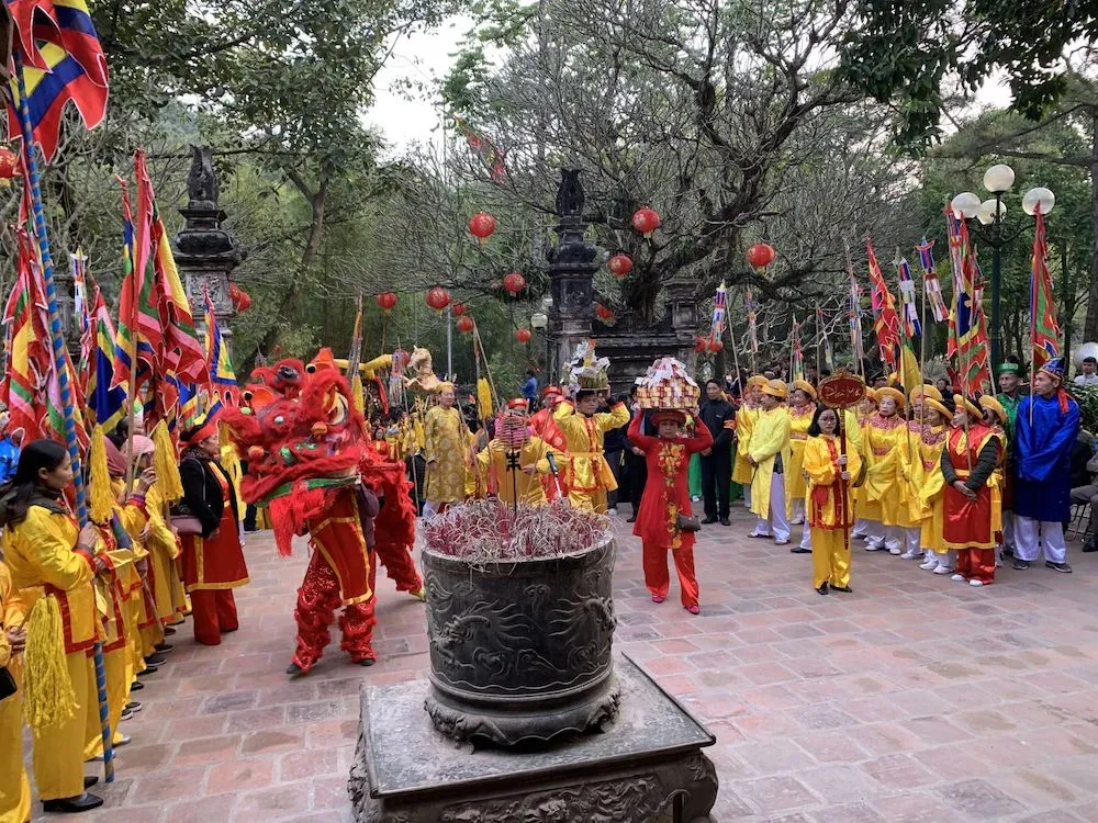 The vibrant and bustling atmosphere of recreational activities at the Soc Son Giong Festival
