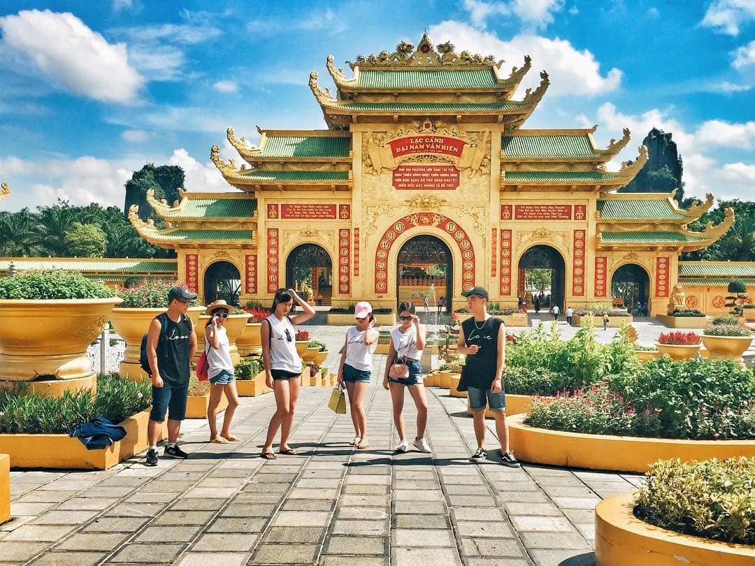 Dai Nam Tourist Area with unique architecture and countless exciting amusement rides