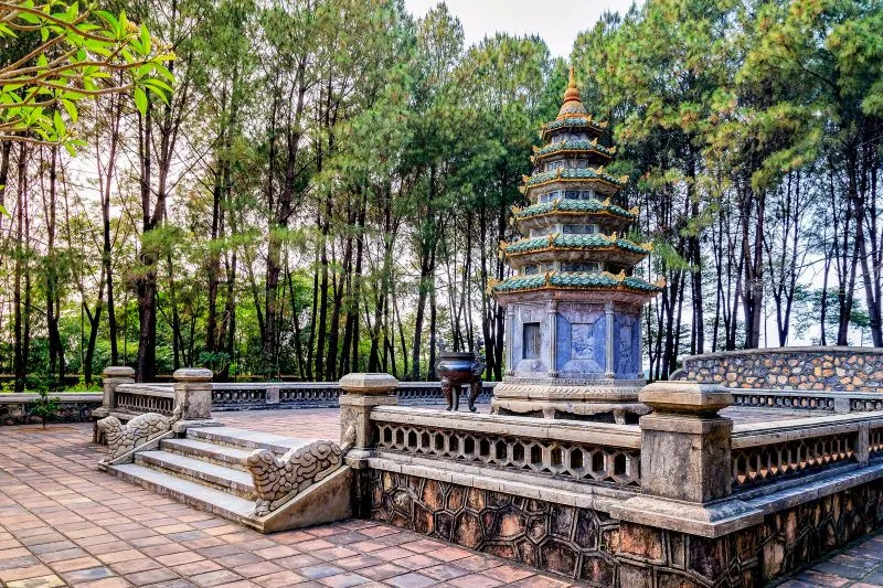 Khu mộ tháp cố Hòa thượng Thích Đôn Hậu, nơi tưởng nhớ vị cao tăng đức độ