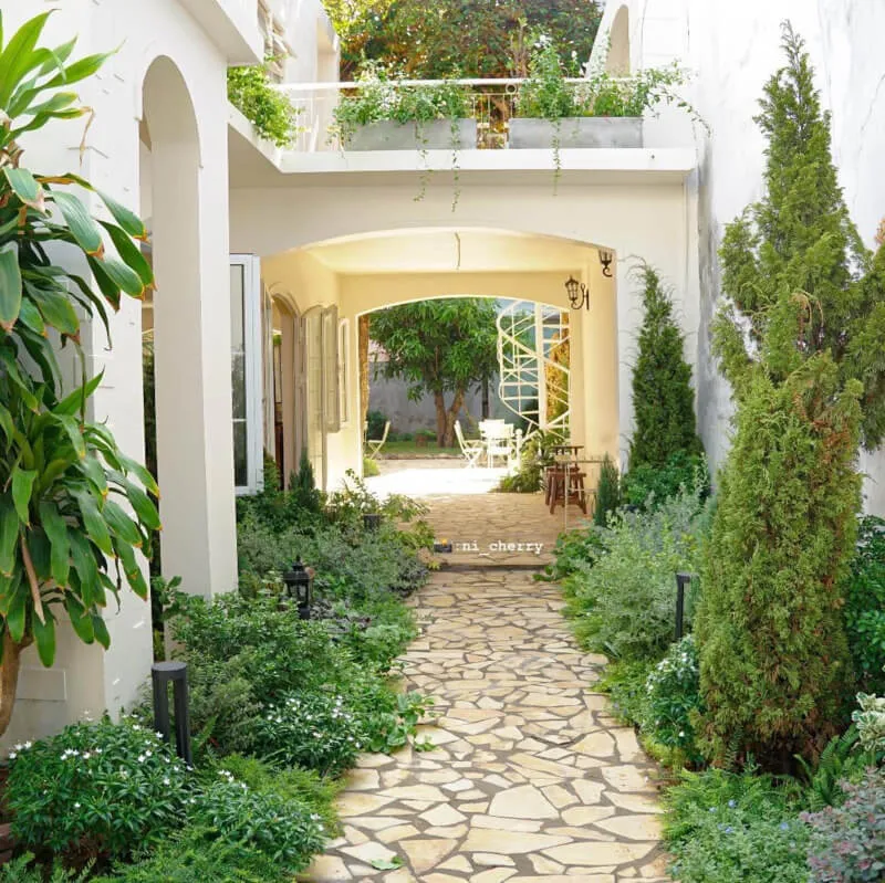 Khu vườn xanh mát và xinh đẹp tại The Bloom Garden Đà Nẵng