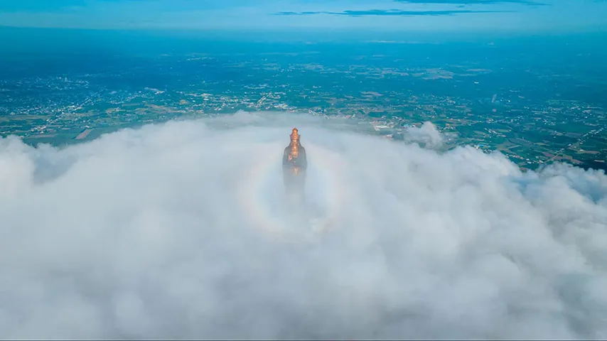 Cloudy scenery covering Ba Den Mountain, creating a mystical beauty
