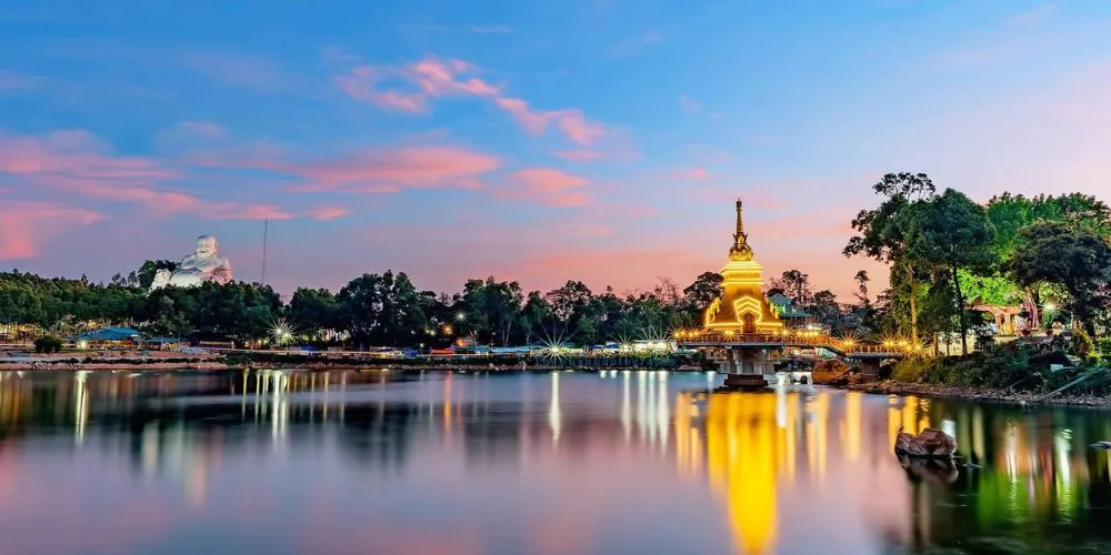 Nui Cam in brilliant spring with flowers blooming everywhere, the perfect time for Nui Cam An Giang tourism