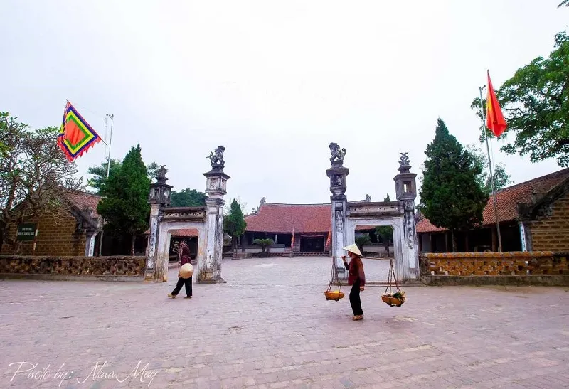 Unique architecture of Mong Phu village communal house