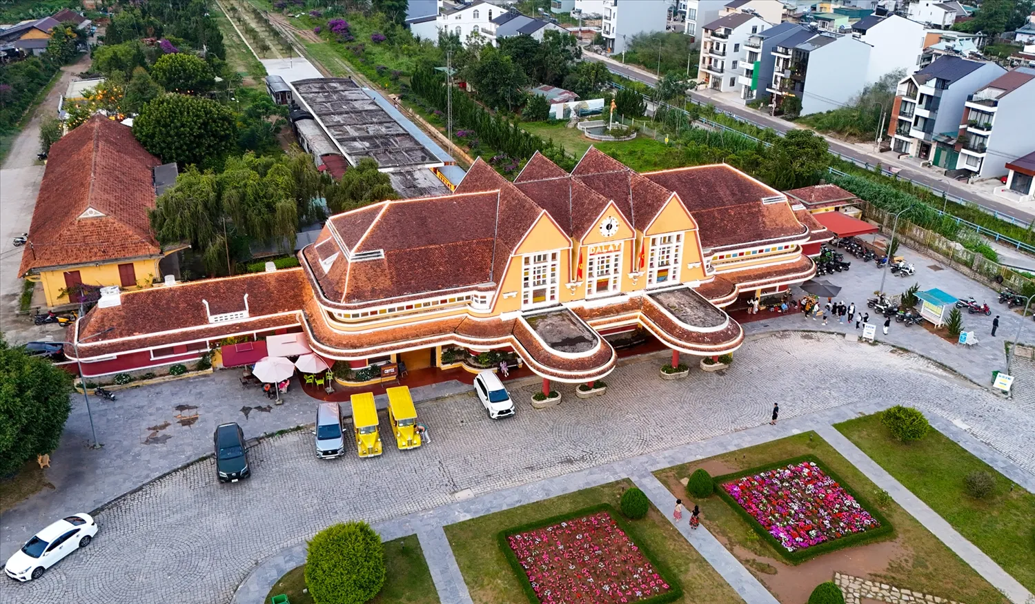 The unique architecture of Da Lat station with roofs mimicking Langbiang Mountain and Nha Rong houses of the Central Highlands