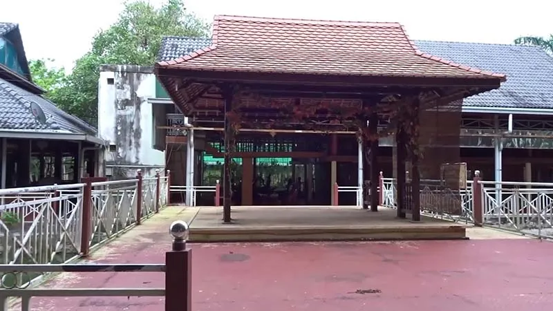 Unique wooden architecture at Dot Champa Ecotourism Area