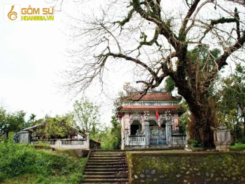 Location of Phuoc Tich Pottery Village