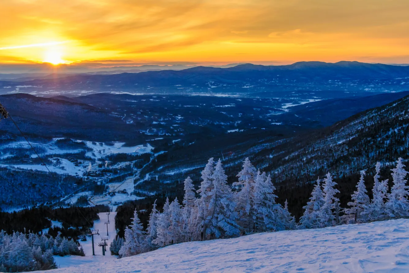 Lander village by the Wind River Range (Image source: Collected)