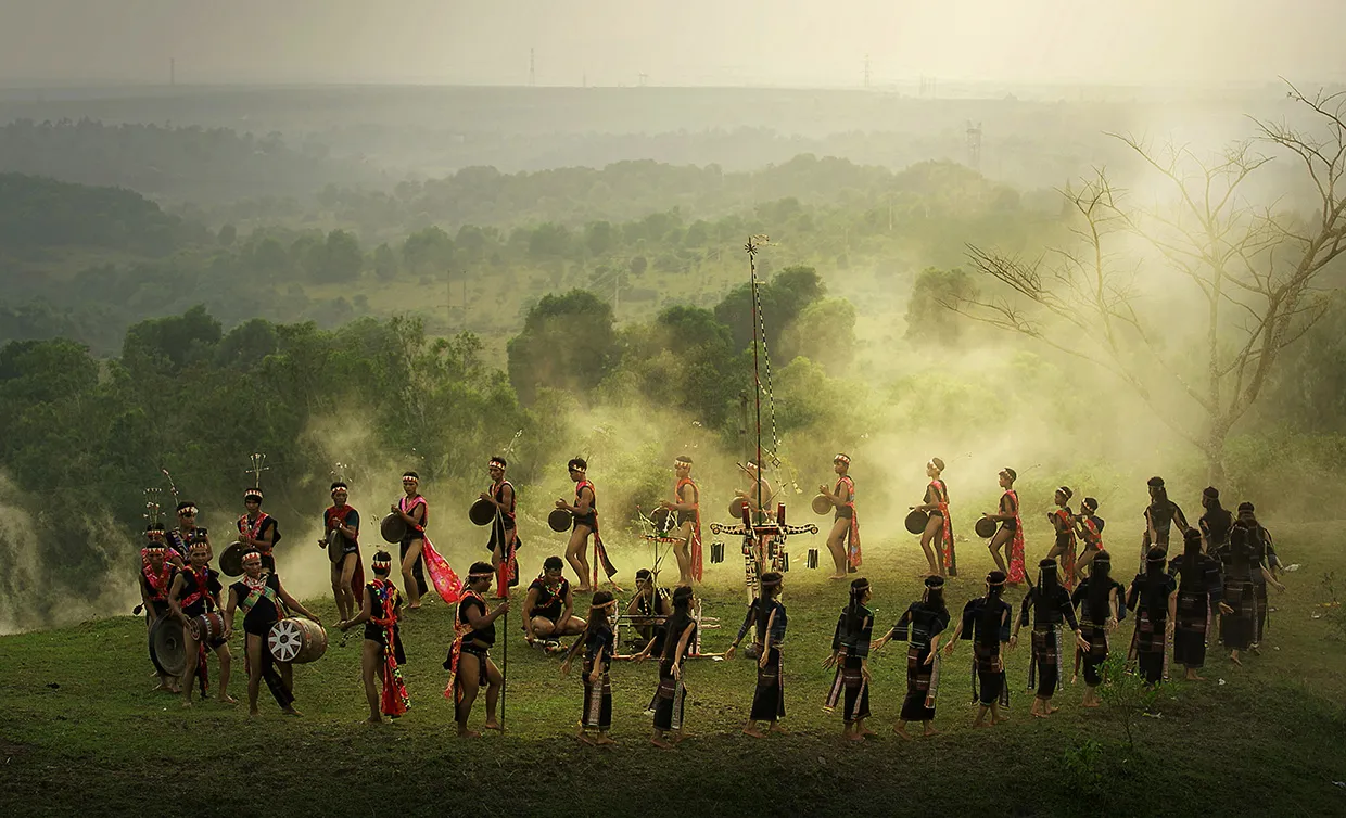 Central Highlands Gong Festival, where music and folk culture blend, showcasing the unique identity of each ethnic group.