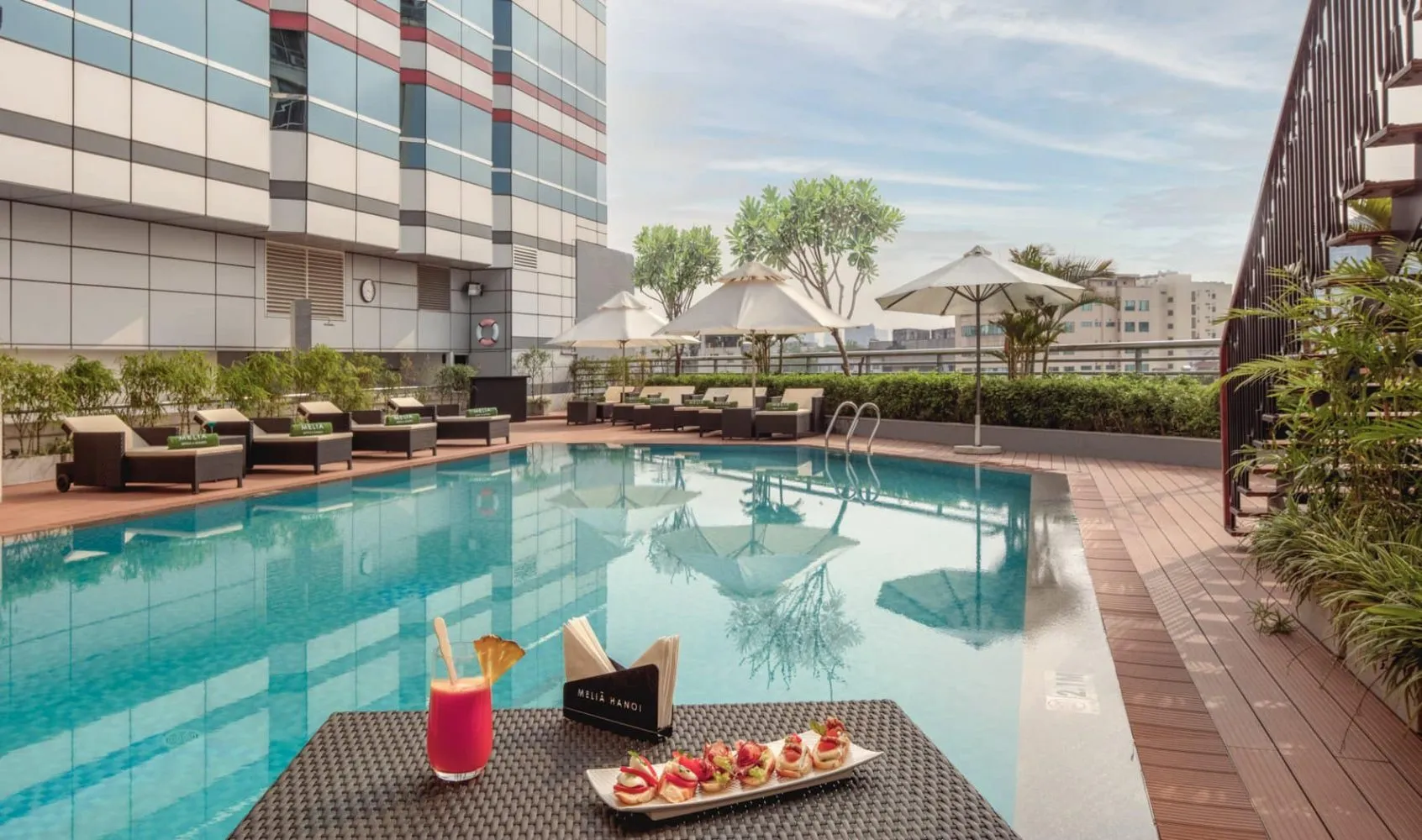 Melia Hanoi offering scale and đẳng cấp amenities