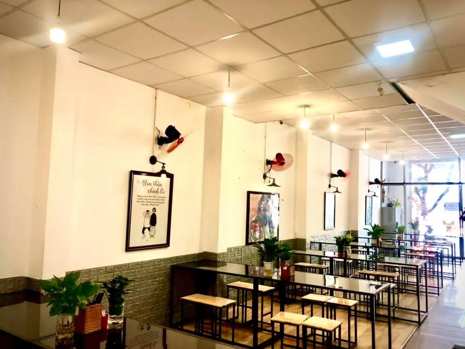 Mì Cay Gochu - Không Gian Ăn Vặt Sạch Sẽ, Thoáng Mát