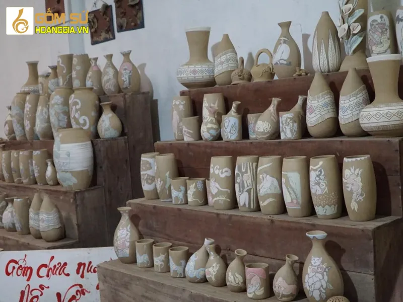 Unique characteristics of pottery products in Phuoc Tich Village