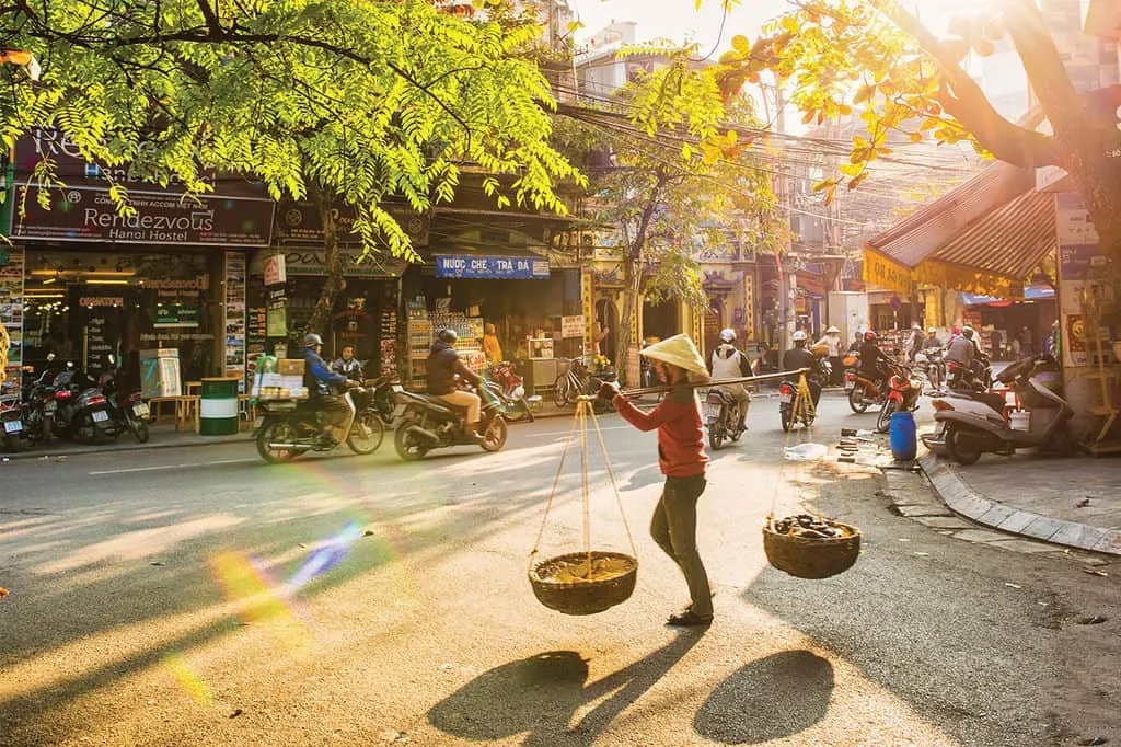 Phố cổ chìm trong vẻ lãng đãng của mùa thu dịu ngọt