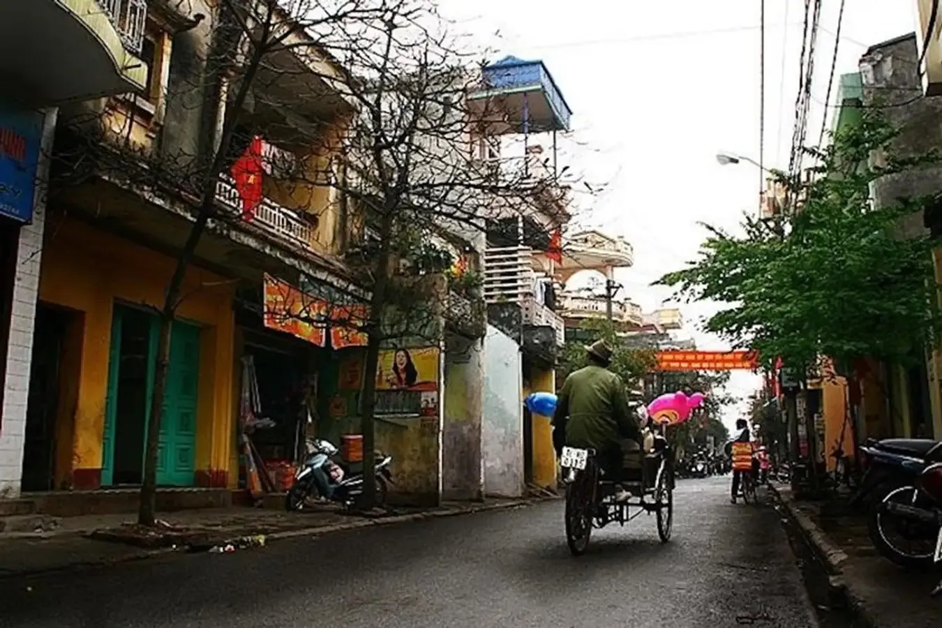 Historic architecture in Nam Dinh Old Quarter, attracting tourists with its ancient beauty and nostalgic atmosphere.