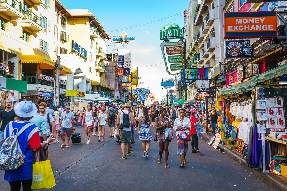 Phố Khao San - Thiên đường du lịch bụi ở Bangkok